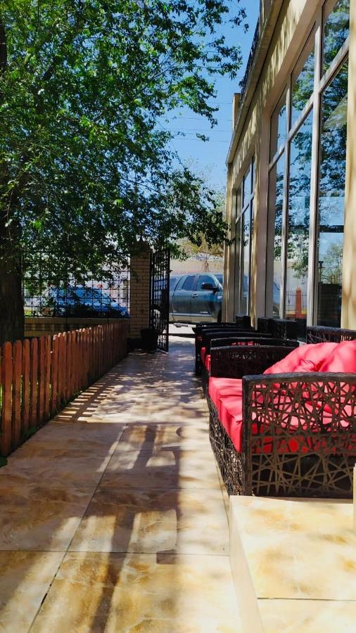 Lucky Fox Hotel Atyraū Zewnętrze zdjęcie
